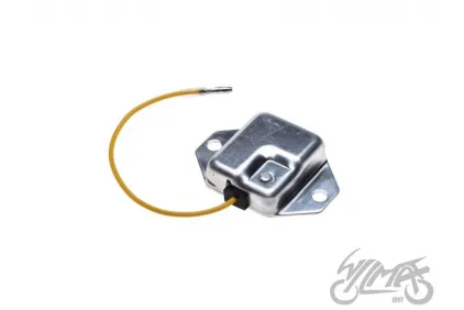 ĮTAMPOS REGULIATORIUS YAMAHA 82F-81910-A0-00