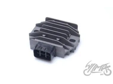 ĮTAMPOS REGULIATORIUS YAMAHA LC135