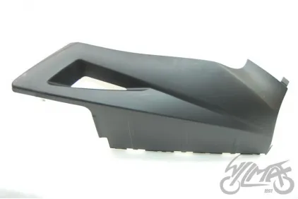 ŠONINĖ APATINĖ PLASTIKINĖ APDAILA DEŠINĖS PUSĖS CPI GTX 50/125