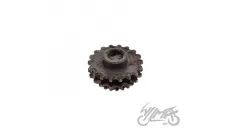 GEAR, PRIMARY CHAIN DRIVE MZ150