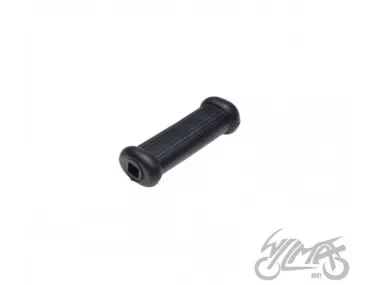 RUBBER, FRONT FOOTREST SQUARE HOLE