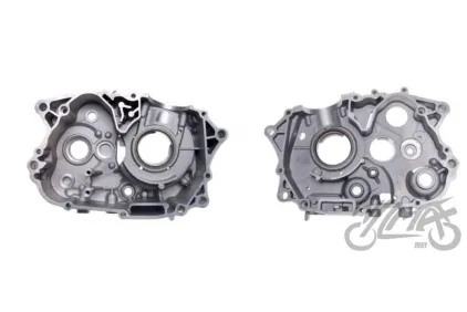 CRANKCASE SET, RH+LH FOR ROMET ZETKA