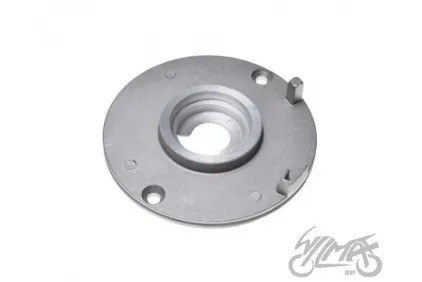 COVER, CRANKSHAFT SEAL LEFT