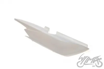 PLASTIKINĖ APDAILA GALINĖ ŠONINĖ DEŠINĖS PUSĖS BALTA SHINERAY XY125-10D
