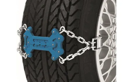 Snow chains with fixtures. Set of 2