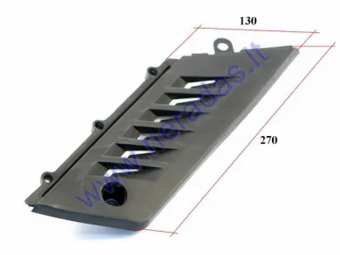 Motociklo plastmasė prie bako dešinės pusės