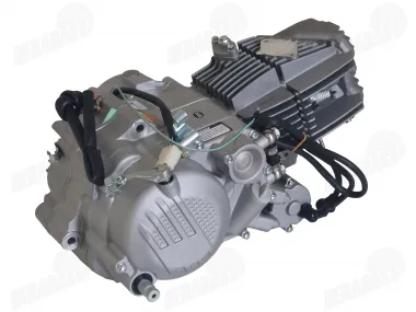Motociklo variklis 190cc, mechaninė greičių dėžė, aušinamas tepalu, elektrinis/kojinis starteris, keturtaktis ZS1P62YML-2