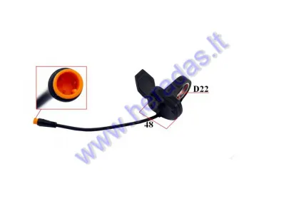 Trottle holder for left handed peole for weelchair trailer