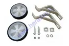 Auxiliary bicycle wheels 16